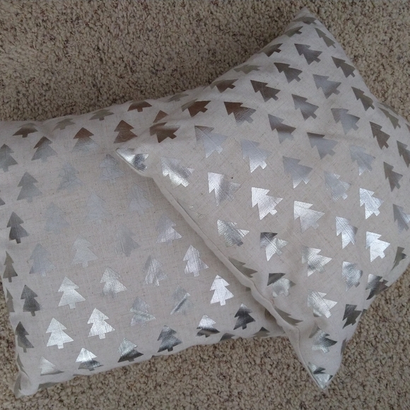 Pair of Holiday Pillows Silver Trees 15" Square - Picture 1 of 4